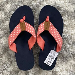 NWT L.L. Bean flip flops
